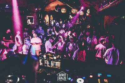 Party Bild aus dem Narva Lounge Berlin vom 08.11.2025